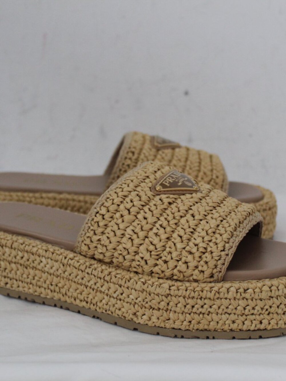 NWOB PRADA Raffia Single Band Platform Triangle Logo Sandals Slides Natural 37 - Picture 7 of 11